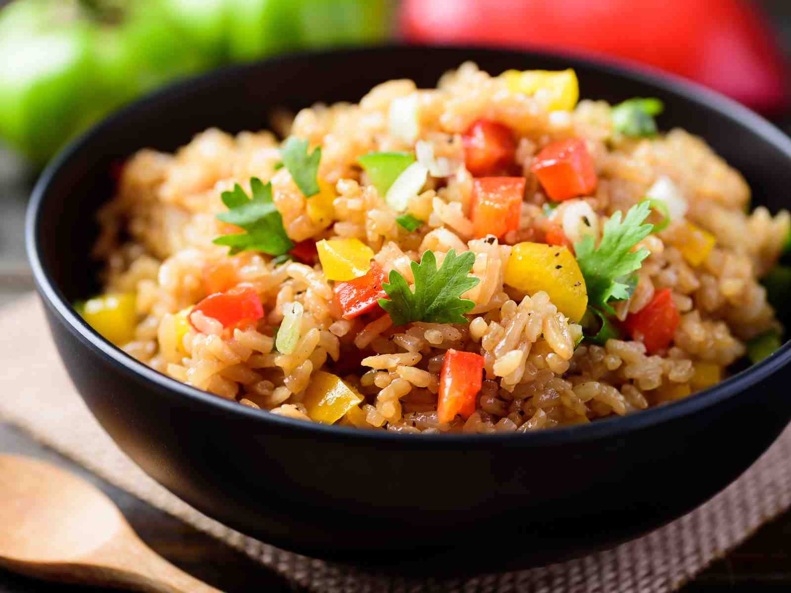Exotischer Erdnuss Reis Essen zum Abnehmen